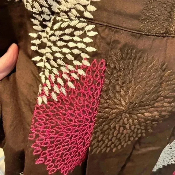 AT Skirt - Size 8 - Picture 4 of 5